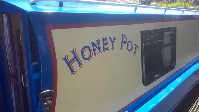 Customer Photos - Honey Pot